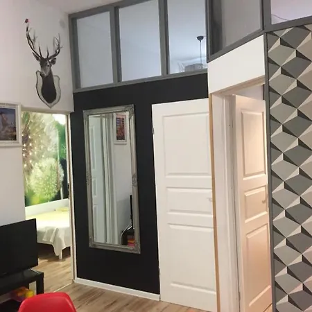 Apartament Pod Wrona Thorn Exterior foto